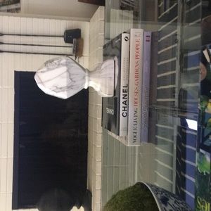 Meet your Posher, Missy